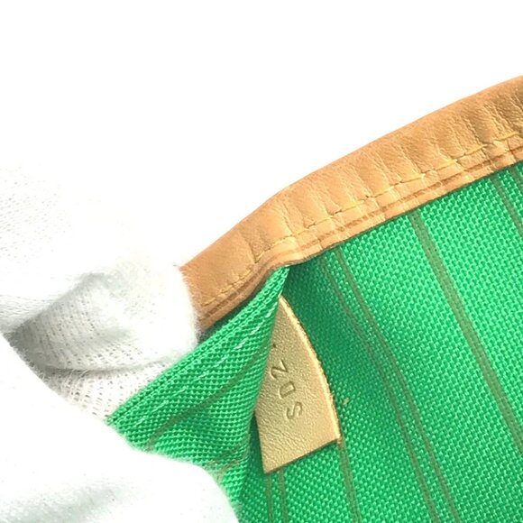 LOUIS VUITTON Monogram Hawaii Exclusive Neverfull MM Tote Bag, shoulder bag - Picture 3 of 16